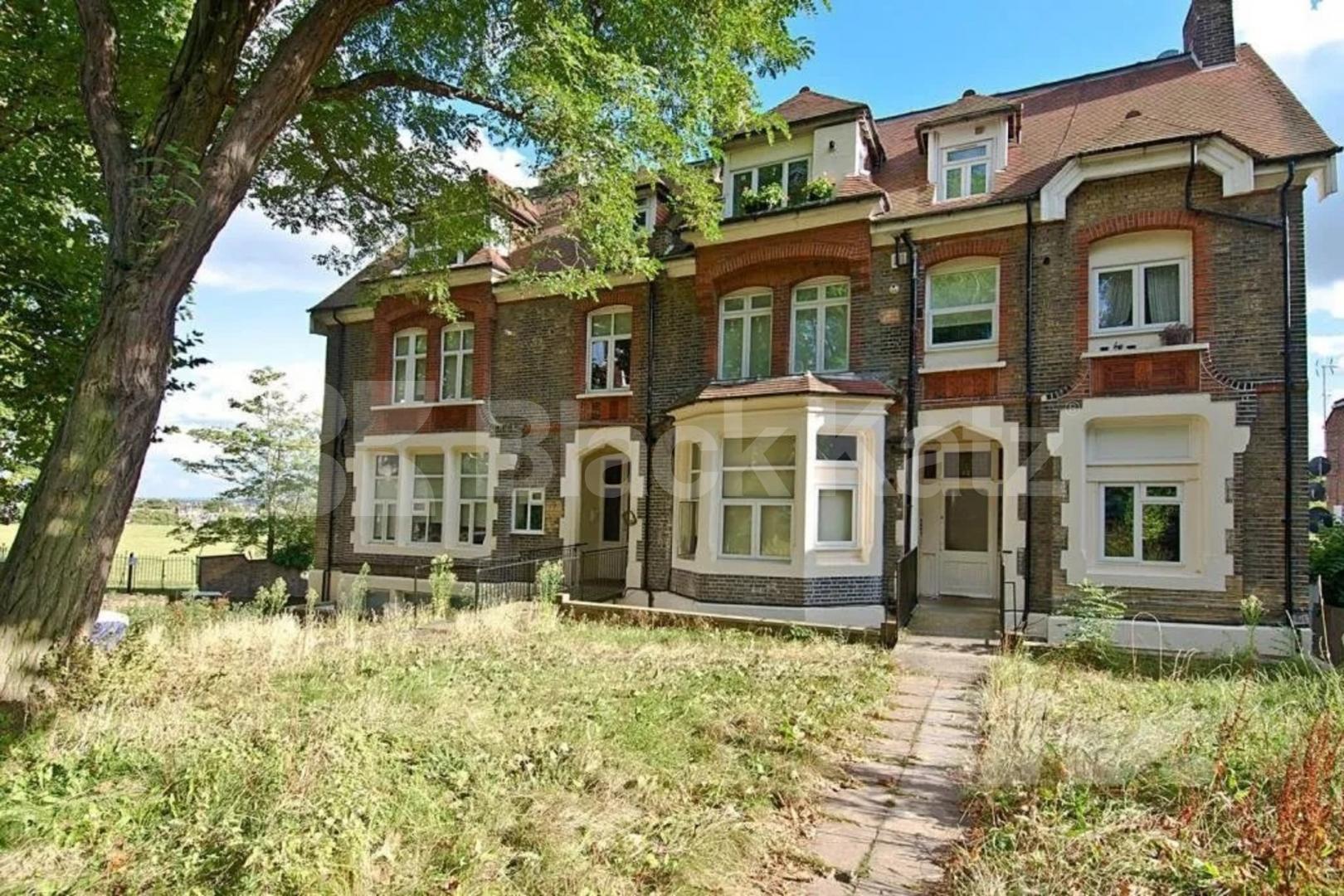 Newly refurbished self contained studio within a period conversion  Mount View Road, Stroud Green